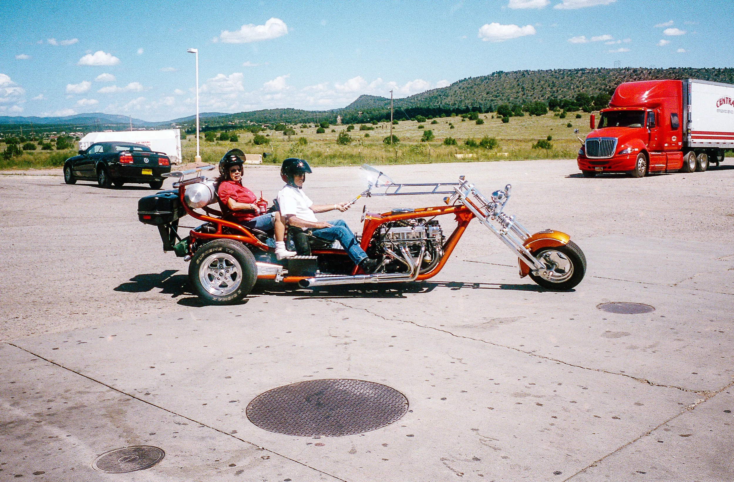 JB-03-AMERICA-TRIKE.jpg