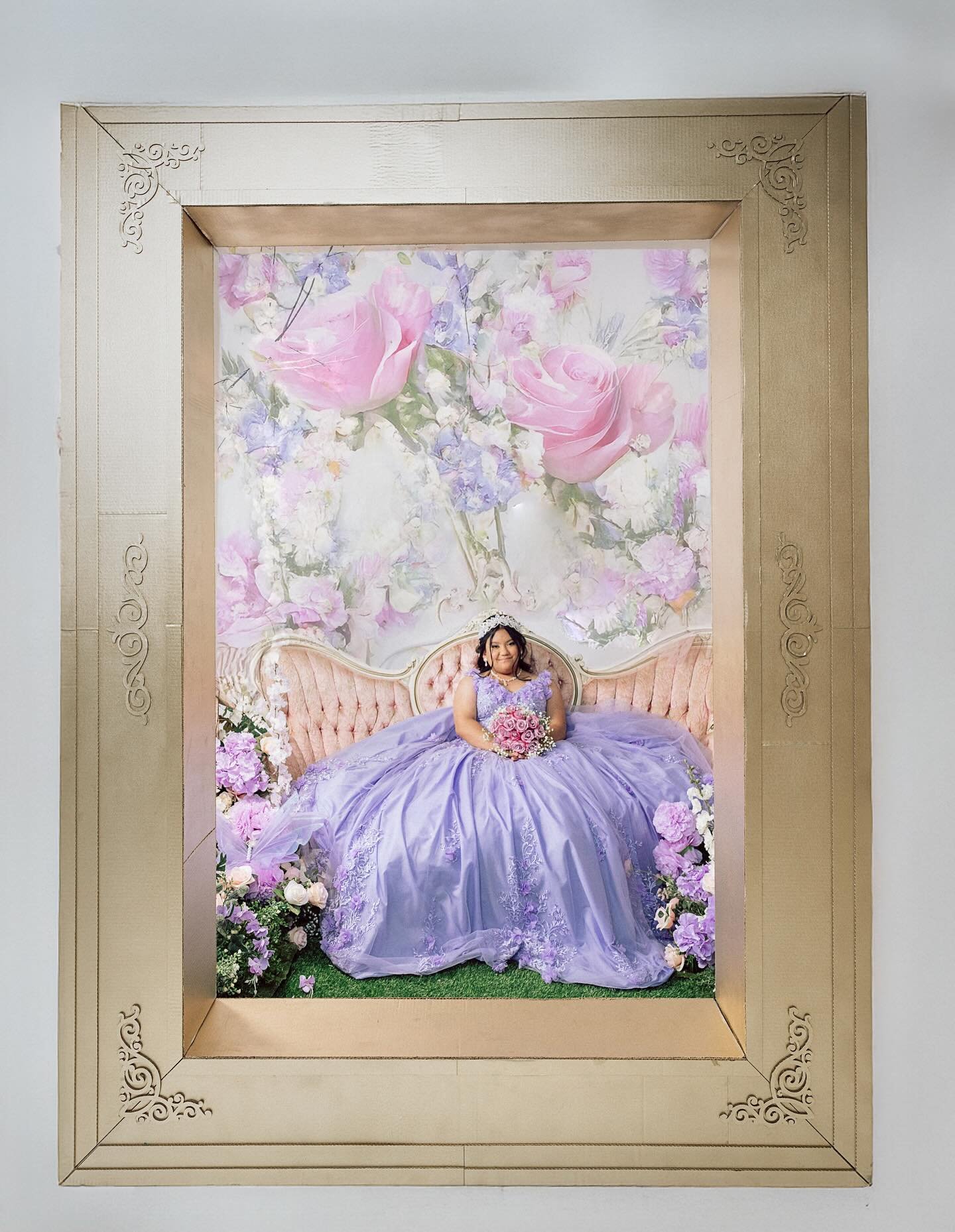 Frame setup : @lacasadecarton23 ✨💕
QUINCEANERA 💕💕✨
A royal moment for a day she&rsquo;ll never forget 💜✨ This quincea&ntilde;era radiated elegance in every frame&mdash;purple dreams, golden light, and the magic of turning fifteen.

#Quincea&ntild