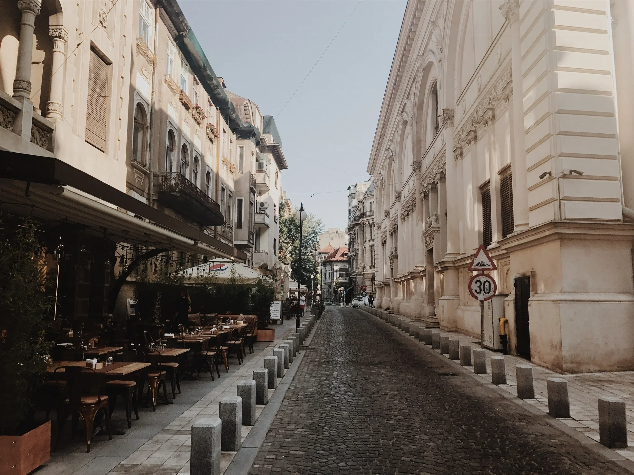 Bucharest streets.jpg