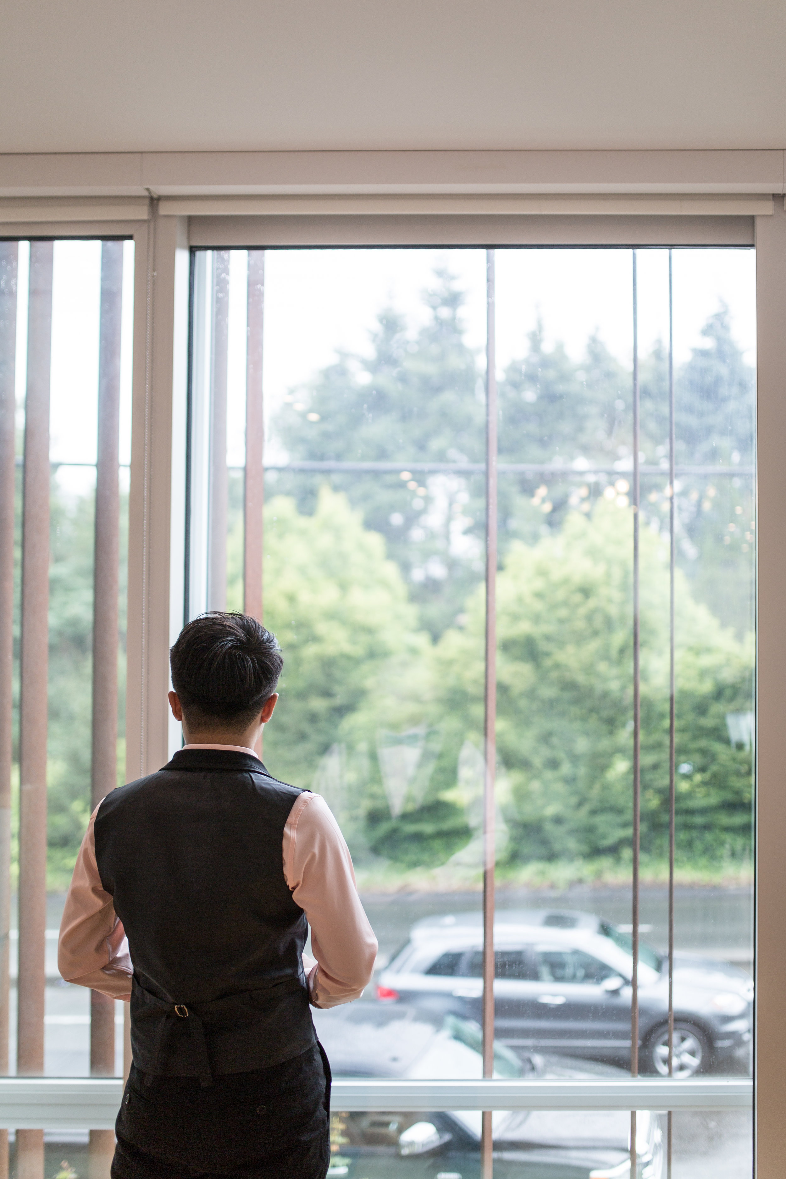 Vancouver Wedding Groom's Prep