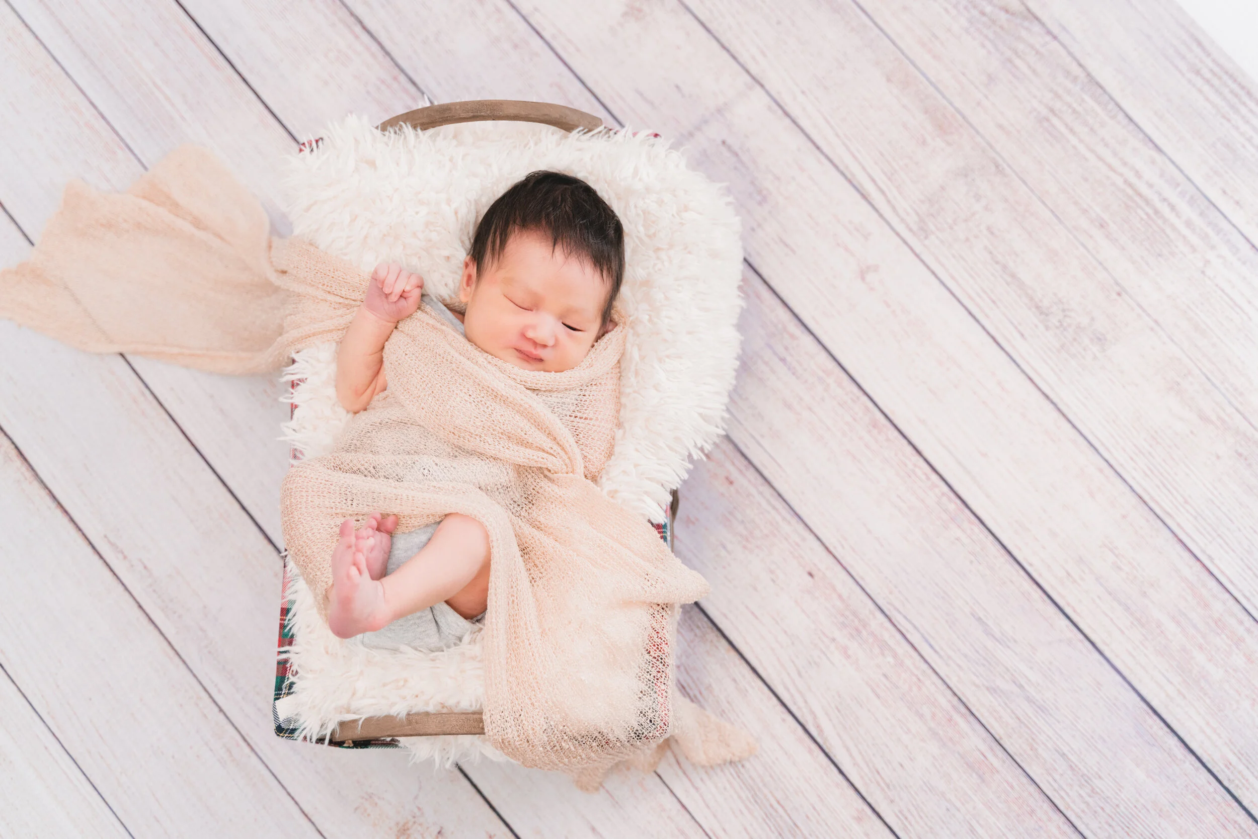 20200112_LincolnNewborn (11 of 14).jpg