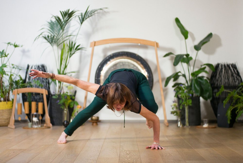 Atelier Yoga: Asana / Pranayama / Meditation — Le Centre Élément