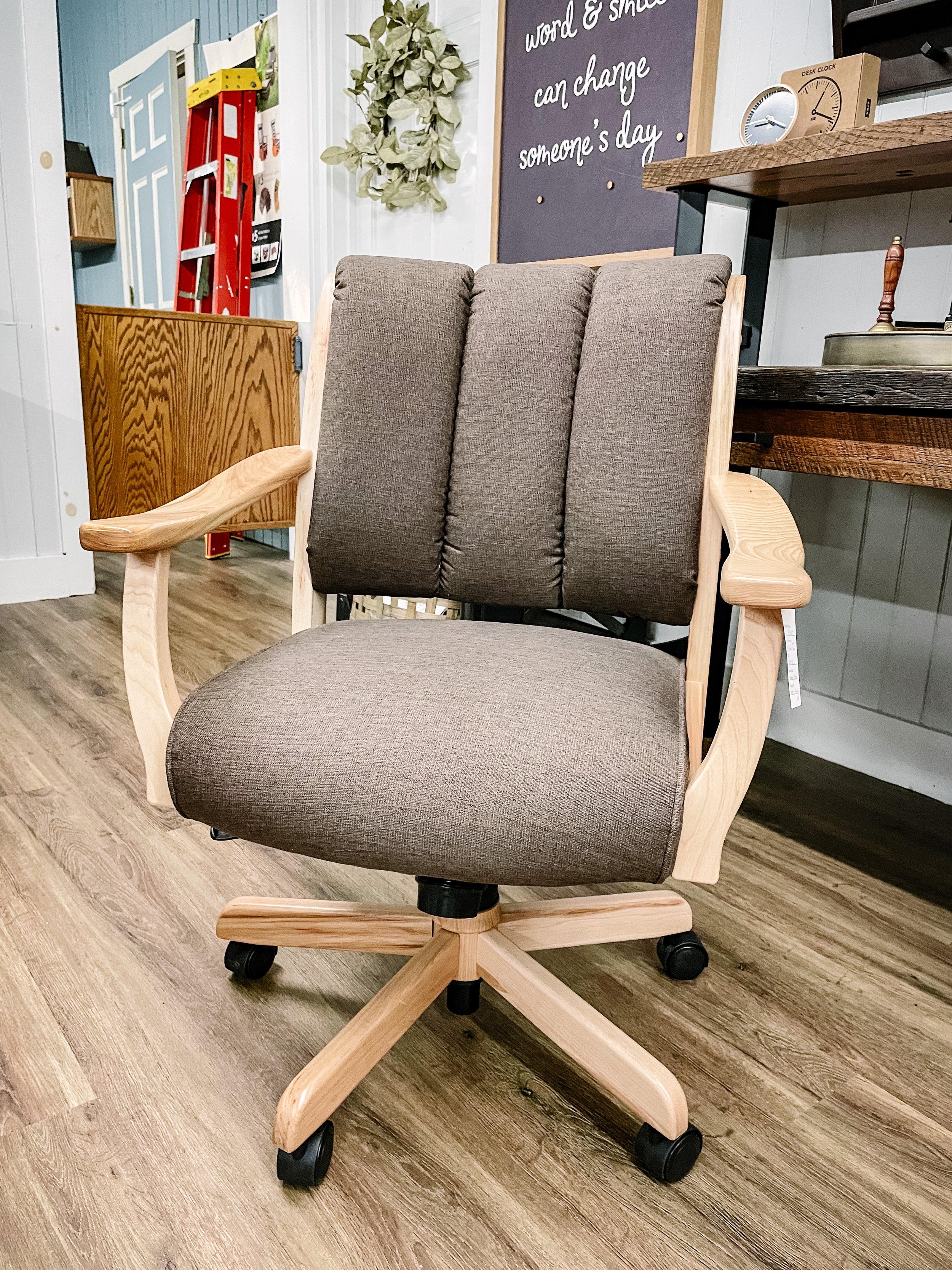 Midland Desk Arm Chair&nbsp;