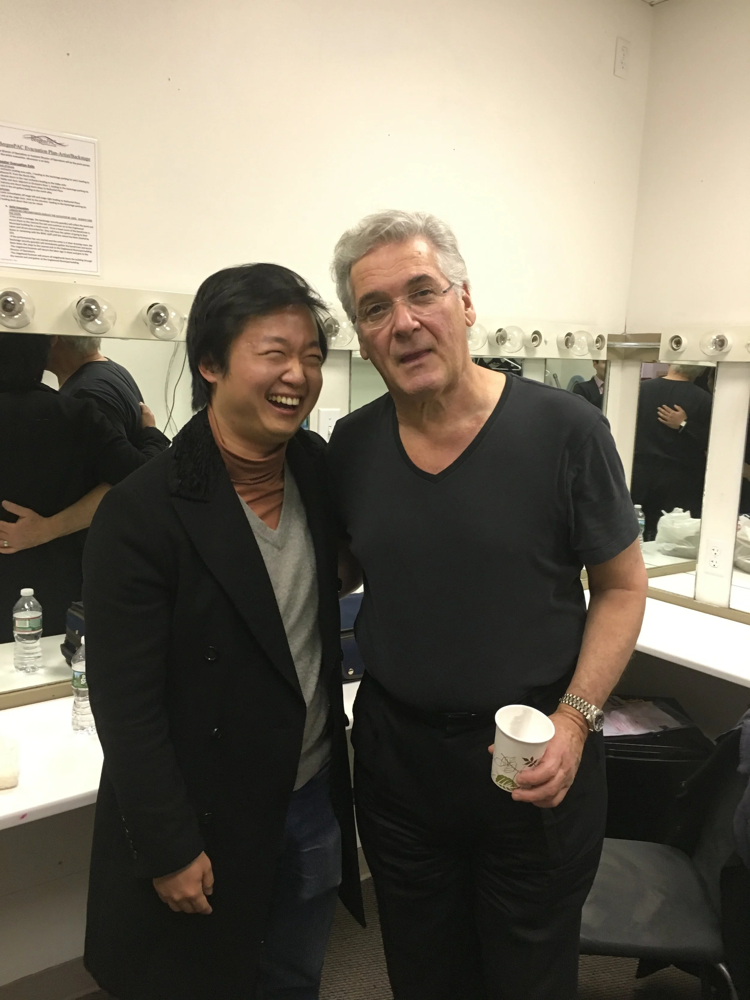  visiting his idol Pinchas Zukerman backstage in New York, 2017. 