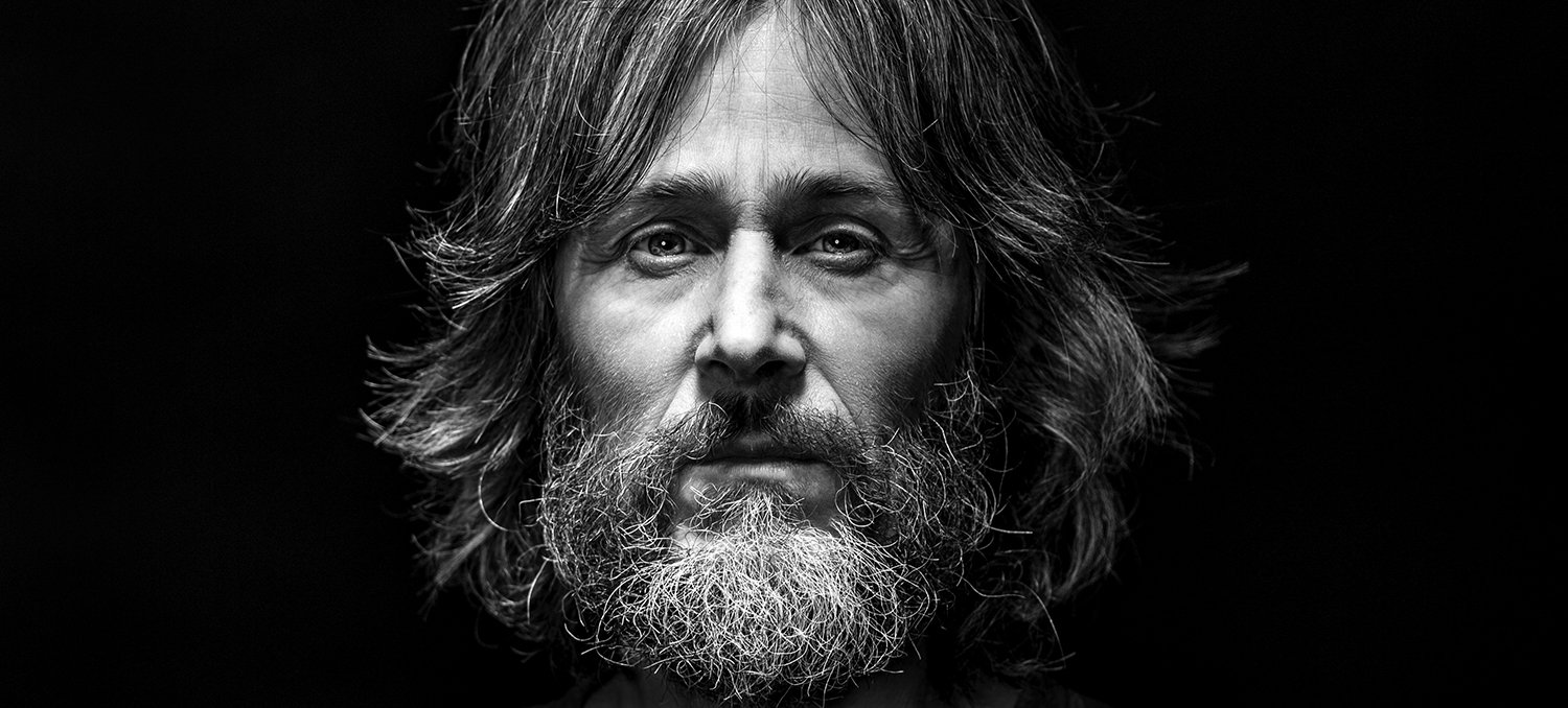 Chris-128-2-thin cropp-132dpi.jpg