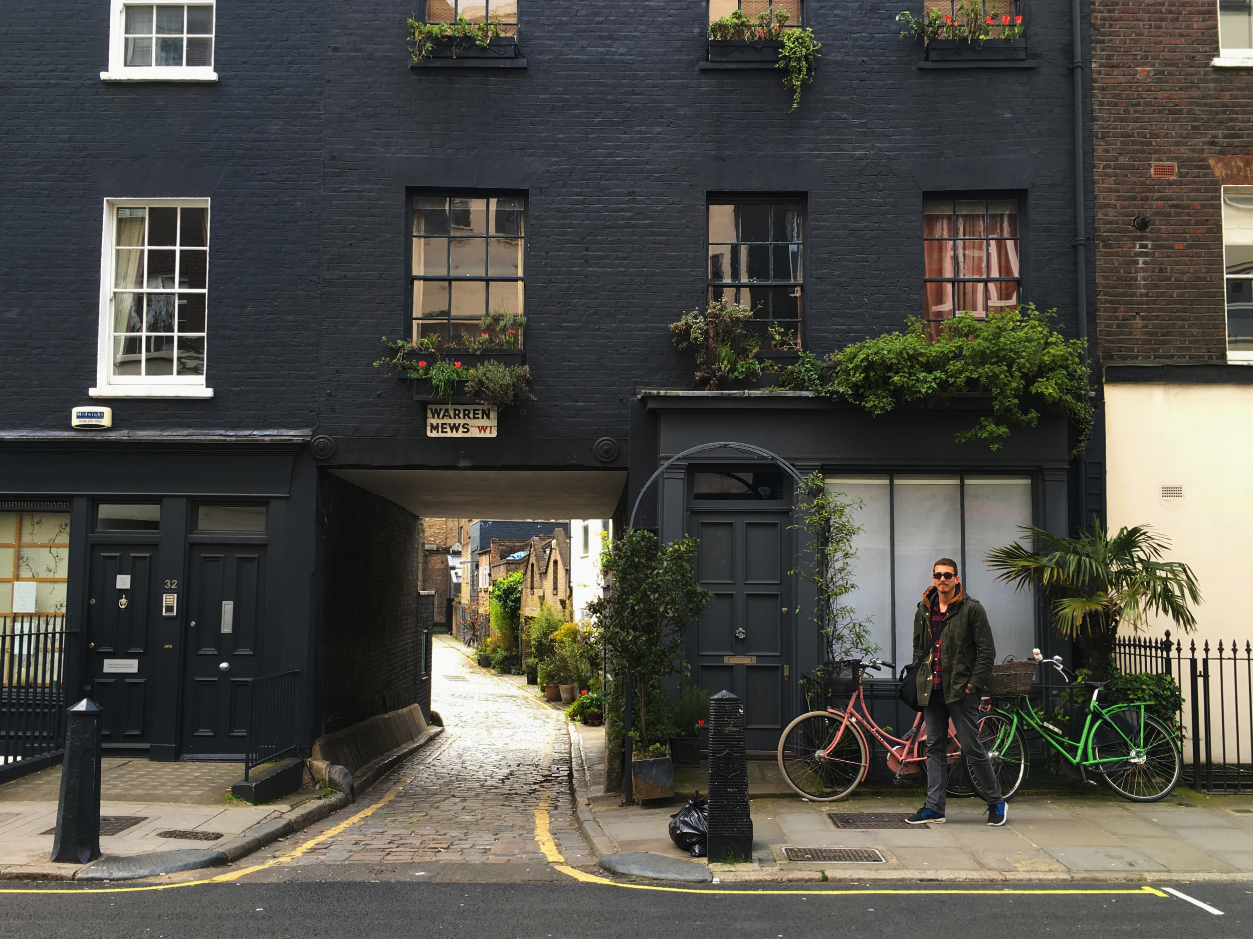 Warren Mews (own photo)