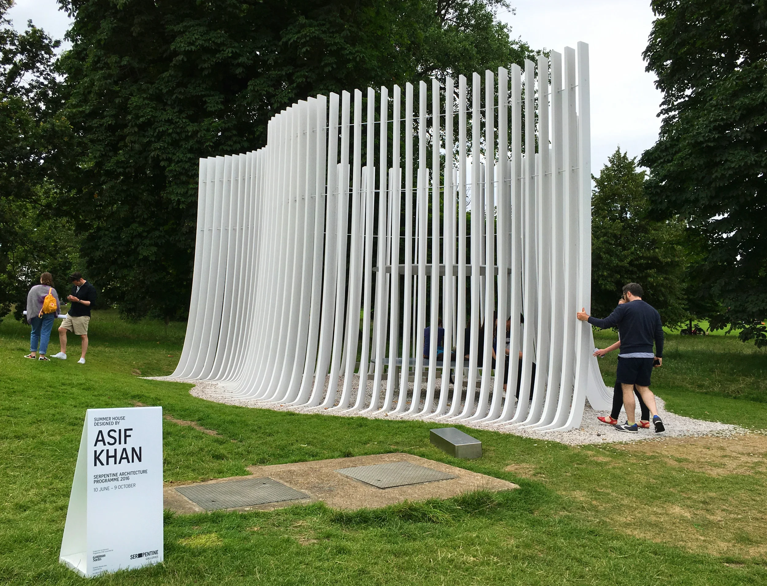 Serpentine Summer House 2016 by Asif Khan (own photo)