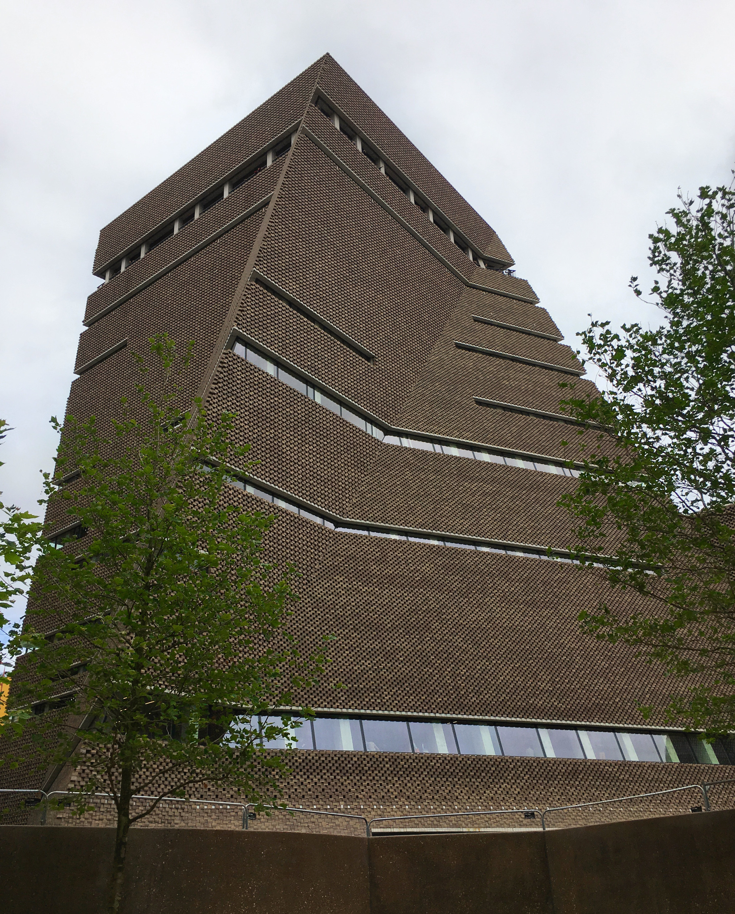 Tate Modern extension 'Switch House' (own photo)