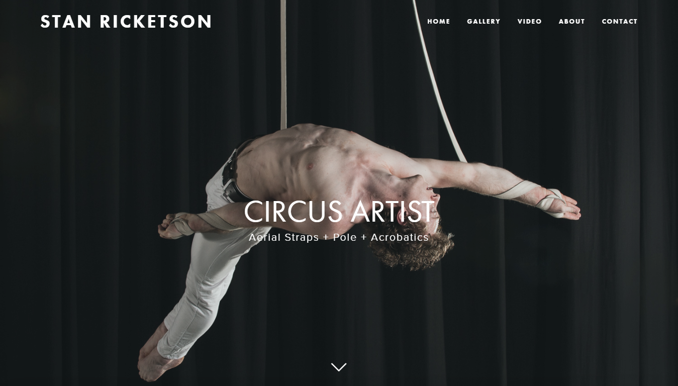 Circus Artist Squarespace Website