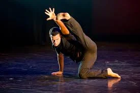 An angry-looking dance.