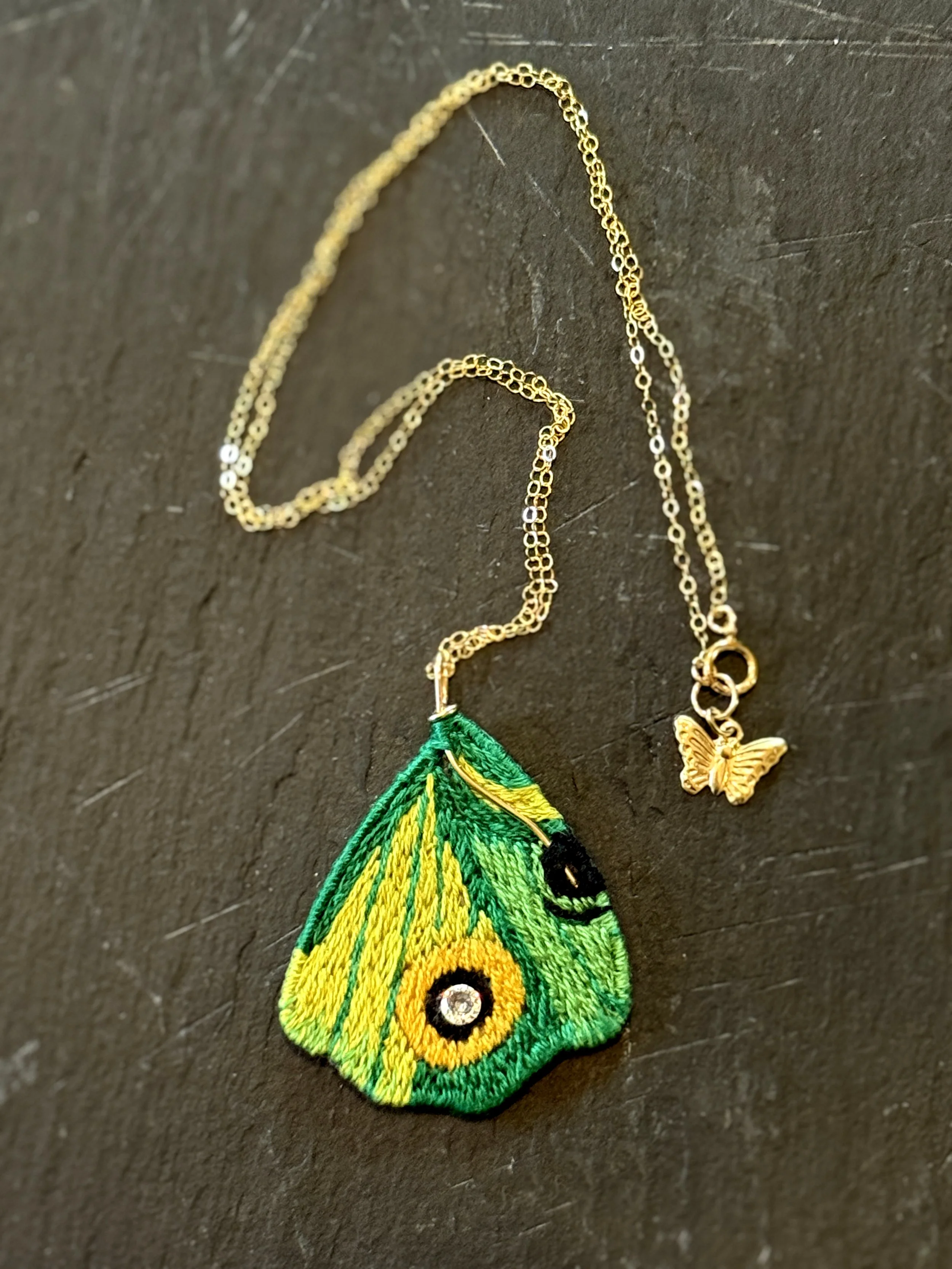 green wing facci necklace.jpg