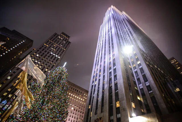 Put on Your Riot Gear and Push Your Way to the Rockefeller Center Christmas Tree