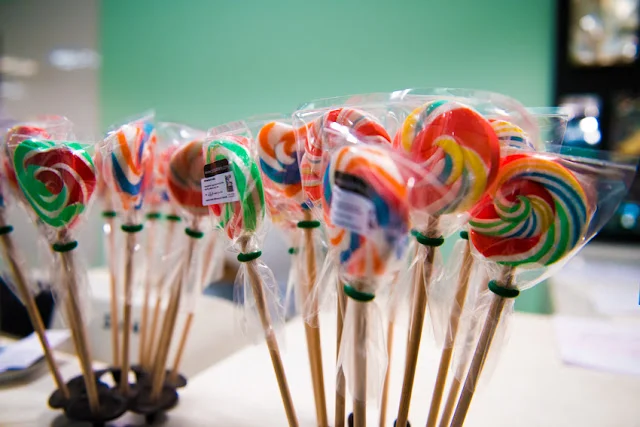 Papabubble: Custom Candy Lab in Little Italy