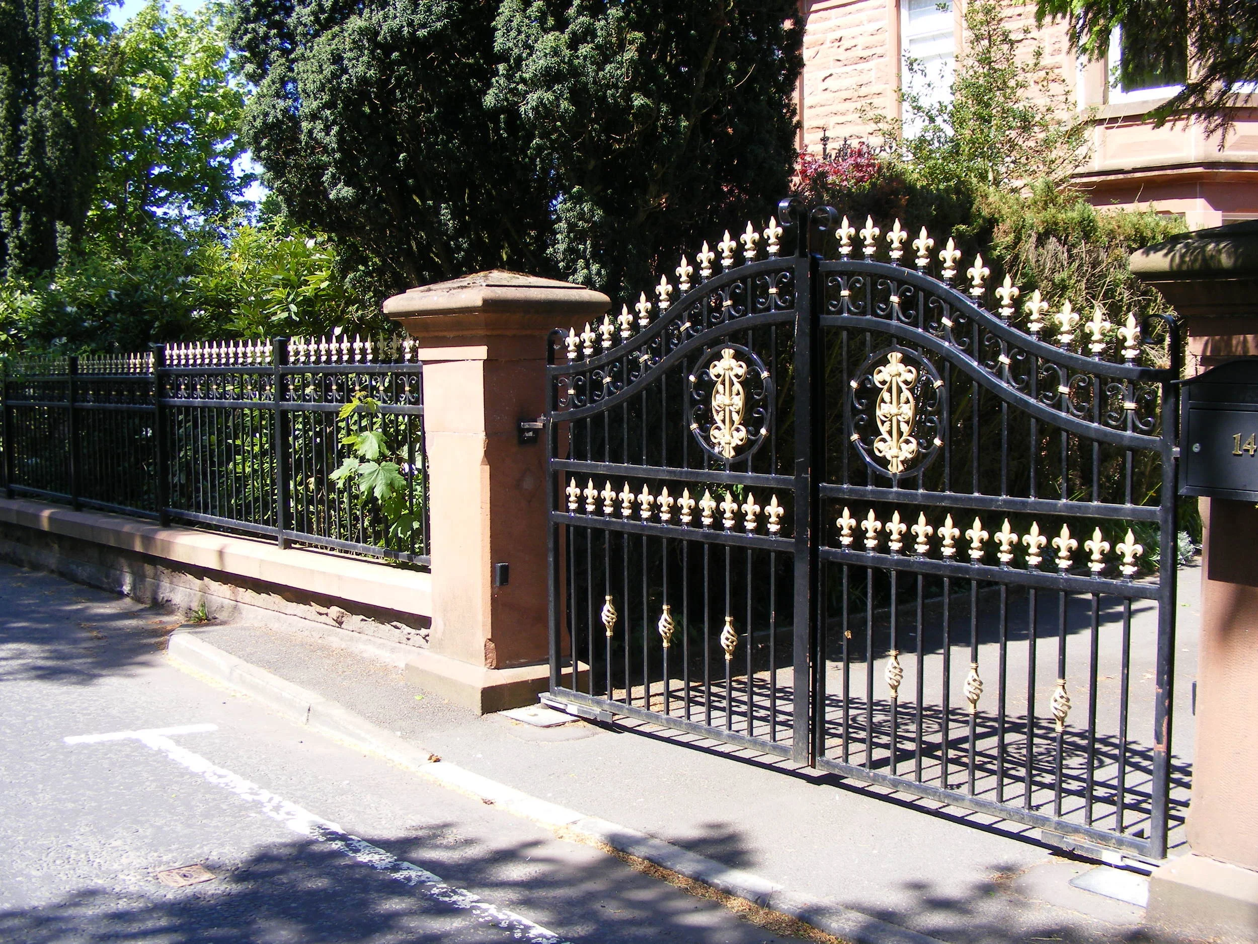 Electric Gates Scotland