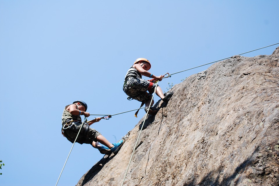 climbing-1358466_960_720.jpg