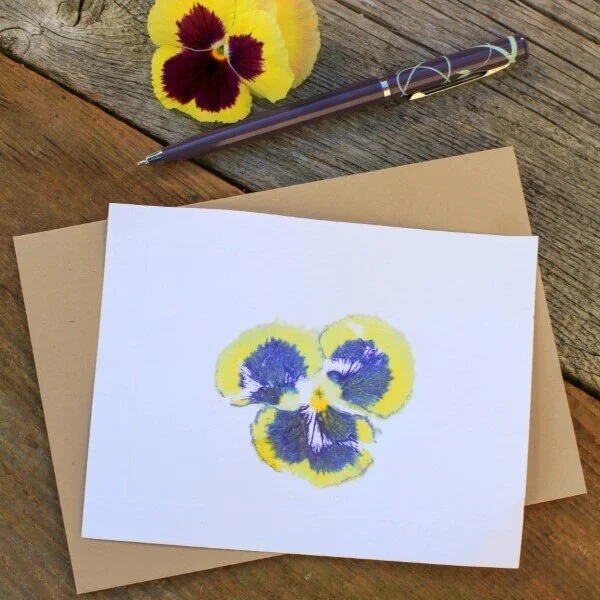 Flower-printed-card.jpg
