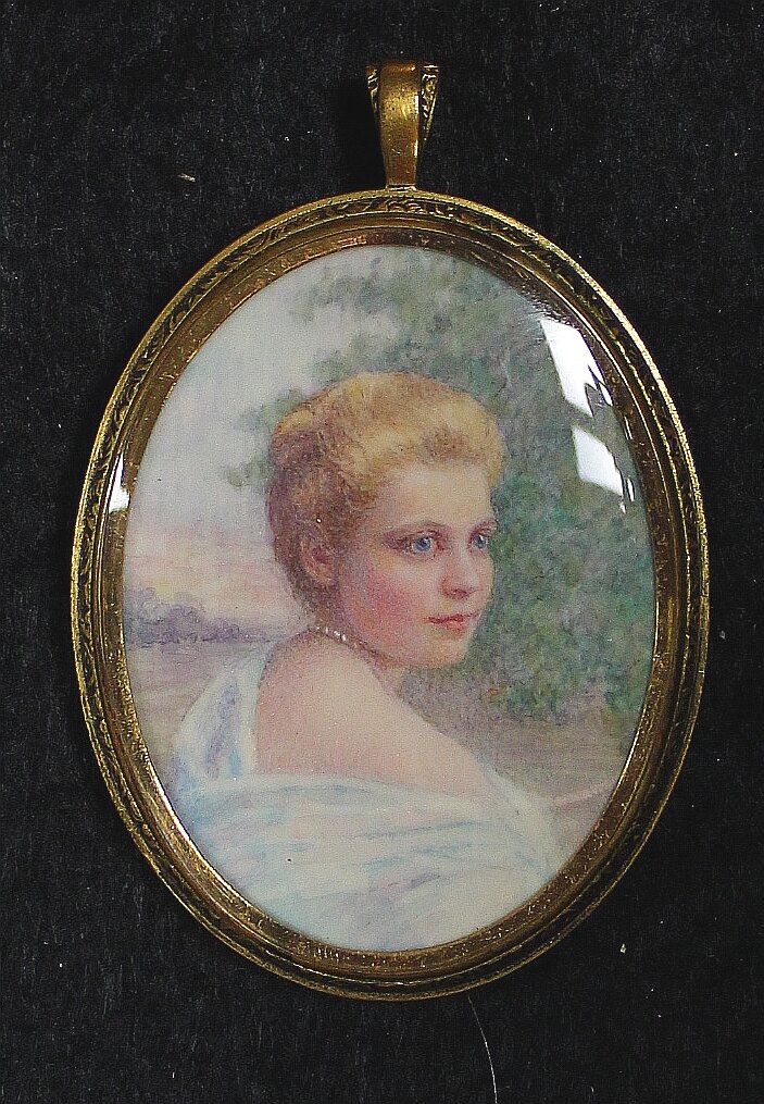 Elsie Motz Lowden, Ophelia Polk Brigham Connor, 1915