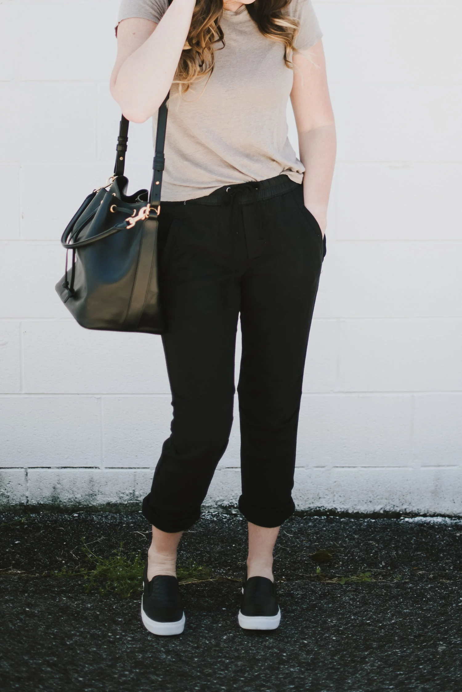 black twill loungers and tan shirt