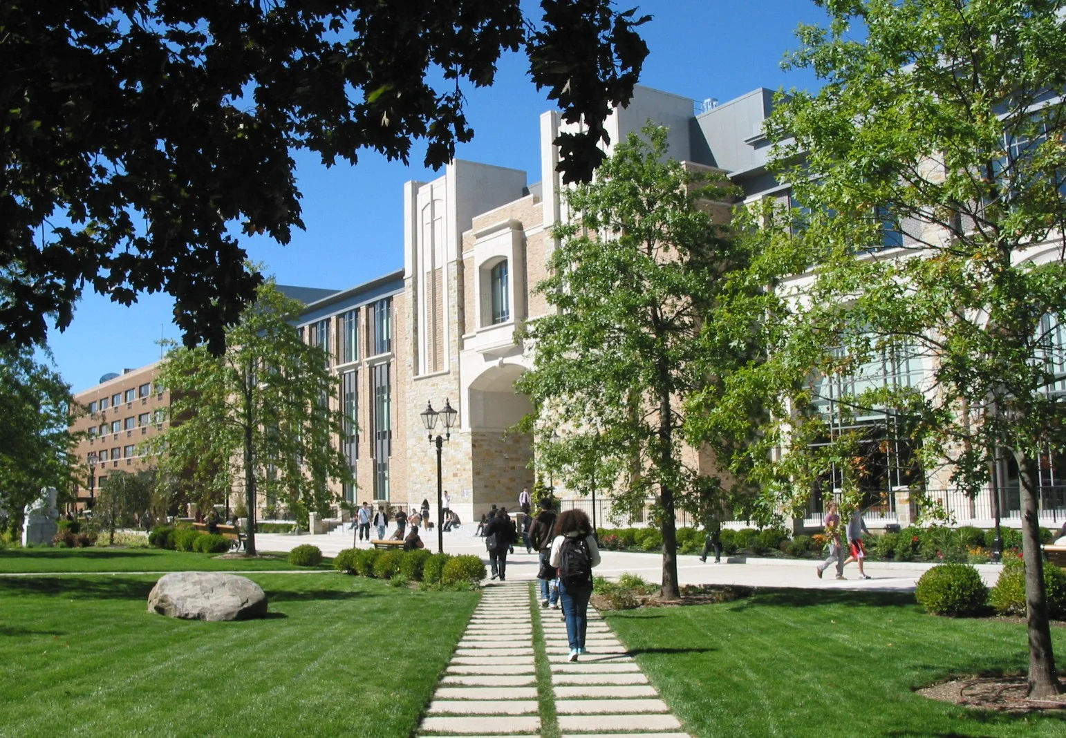 International Quad 01.JPG