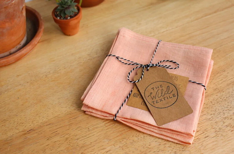 Napkins_4pk_madder_far.JPG