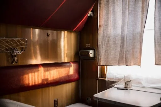 "Why is photography important?" and "How does one become a collector of photography?" with Helen Trompeteler, Deputy Director of Silver Eye Center for Photography