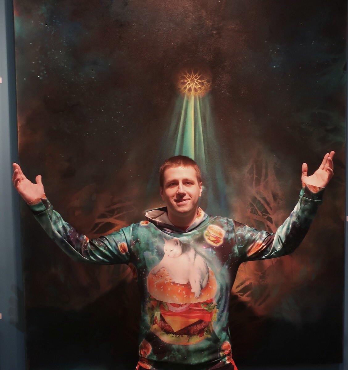 Spotted at LA Art Show 2020 with Bart Tomaszewski (largemeatsack) in front of Jushua Smith painting at Bev’s Fine Art