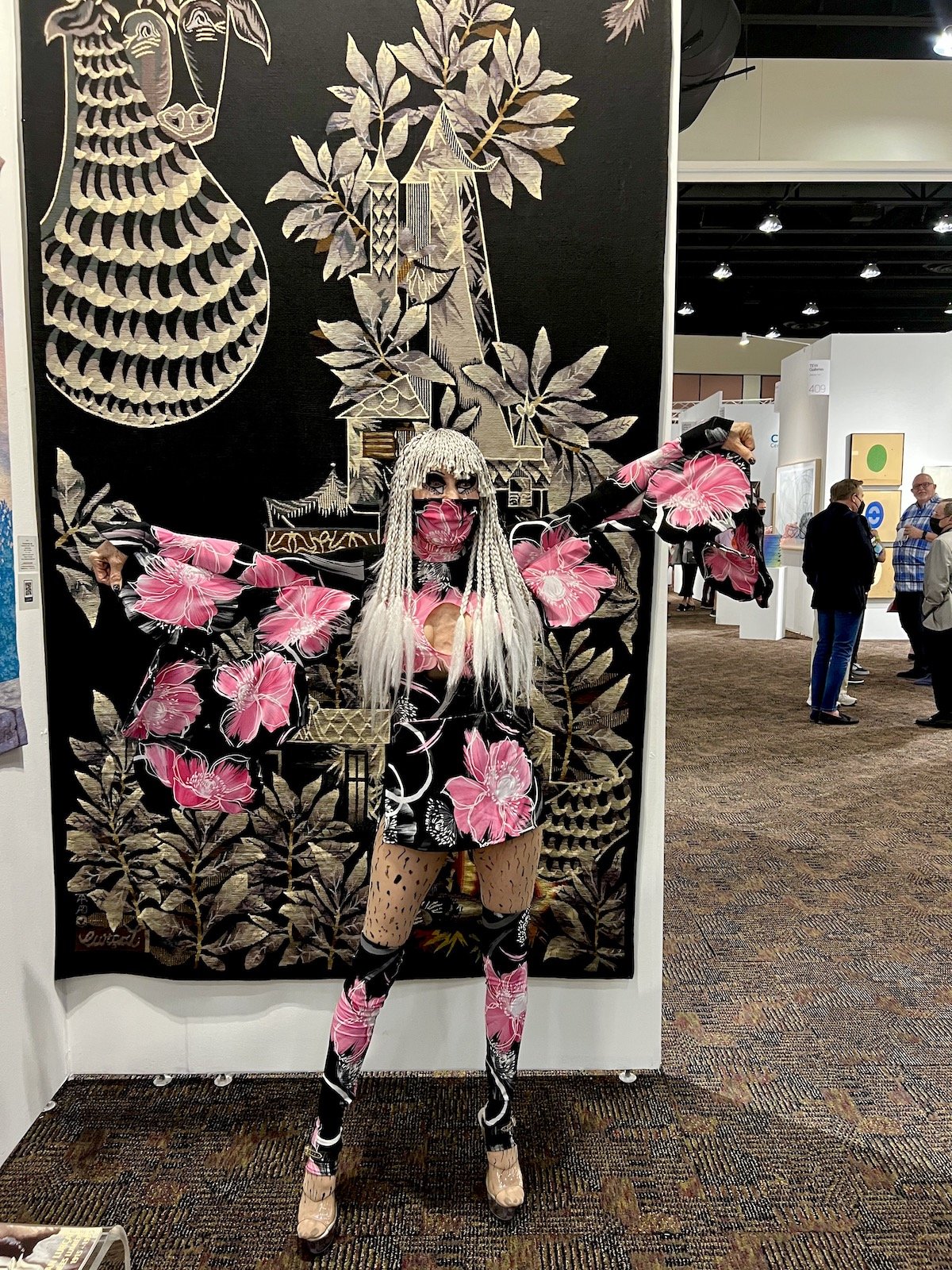 Spotted at Intersect Art & Design with Karan Barone in front of Jean Lurcat tapestry at Jane Kahan Gallery