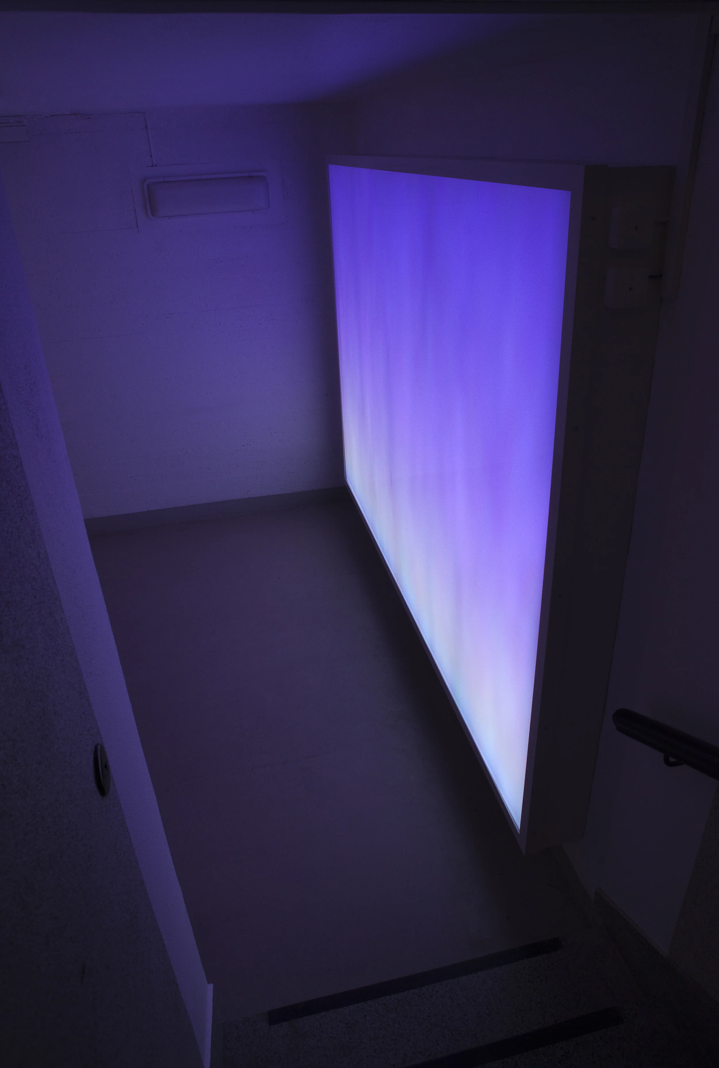Horizon. Ila Prison, 2011. Light mode: Sunday morning. Programmed light box with LED screen, aluminum case with acrylic and Lexan fronts, 200 x 300 x 30 cm.