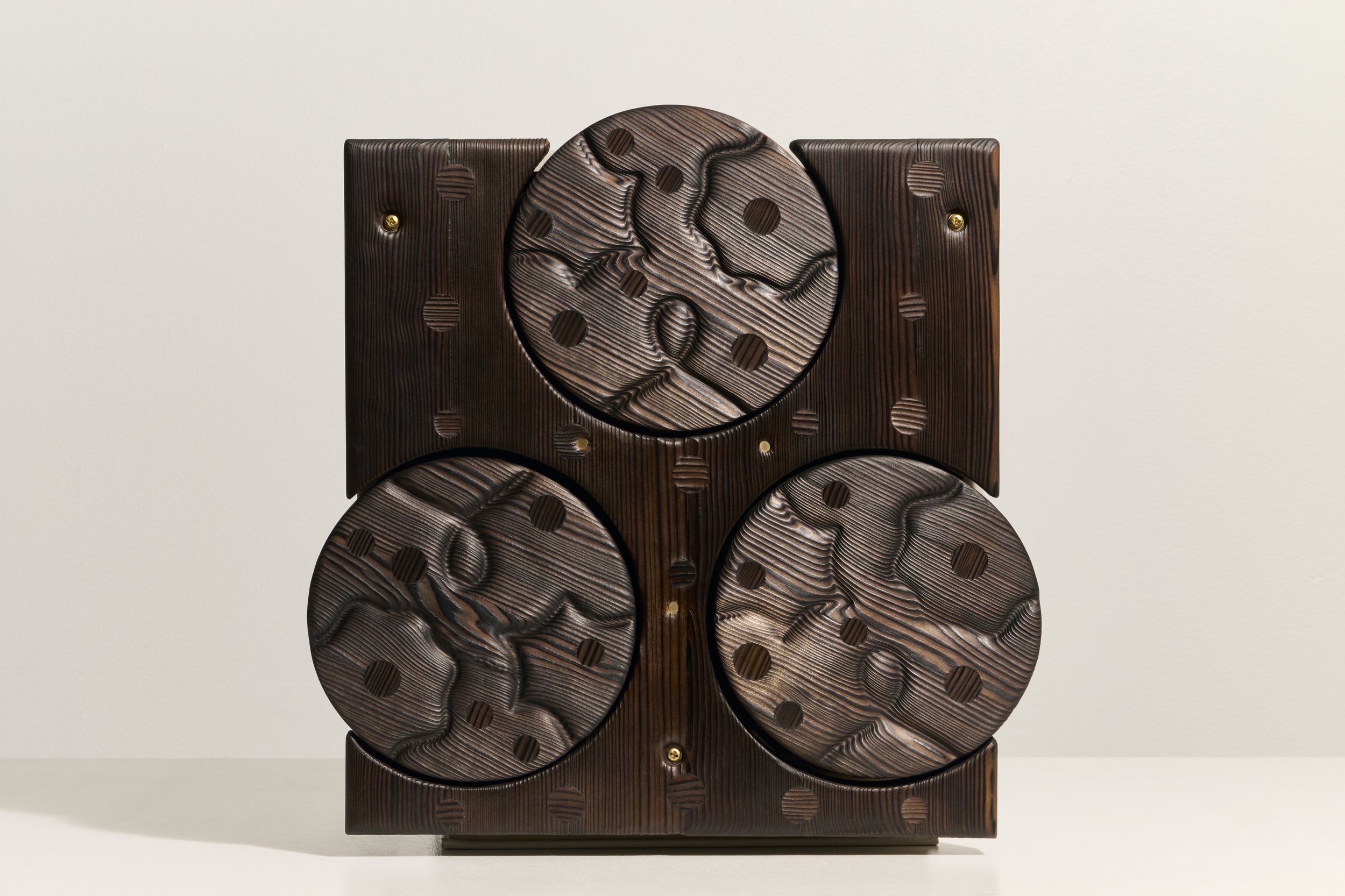 AreMokkelbost_Nasjonalmuseet_25_18428_AnneValeur_Edit kopi.jpg