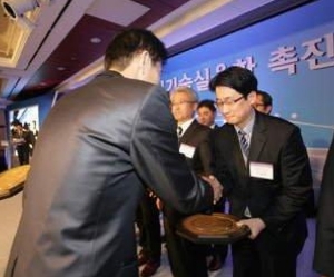 vegalab, david selakovic, koo kyung bon