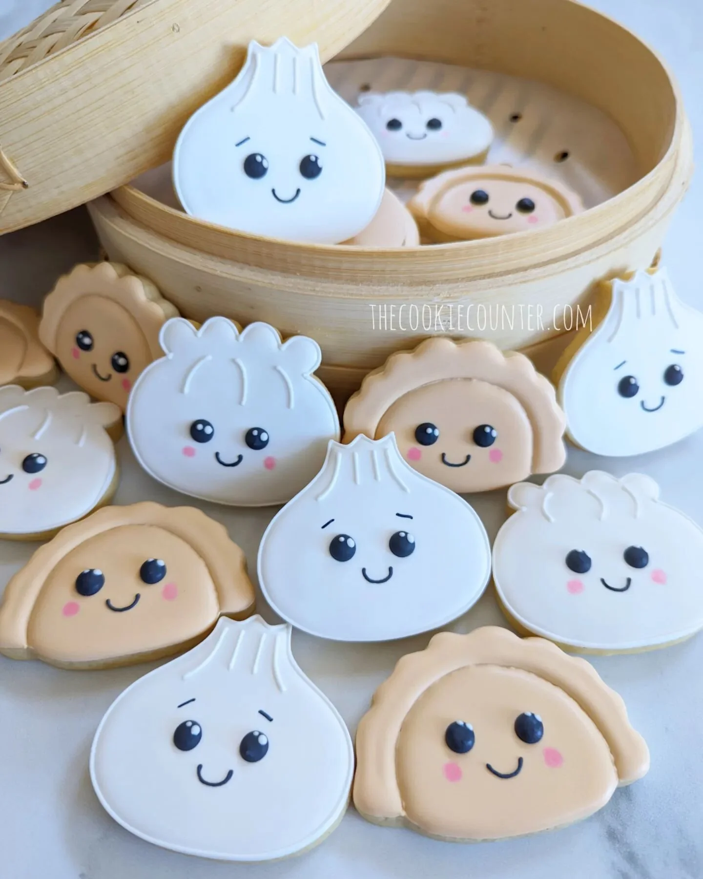 Make sure you come out to the @yallweasian comedy show tonight and snag these little dumplings.

Doors open at 7:30PM
Asian American Resource Center
8401 Cameron Road

See you there!