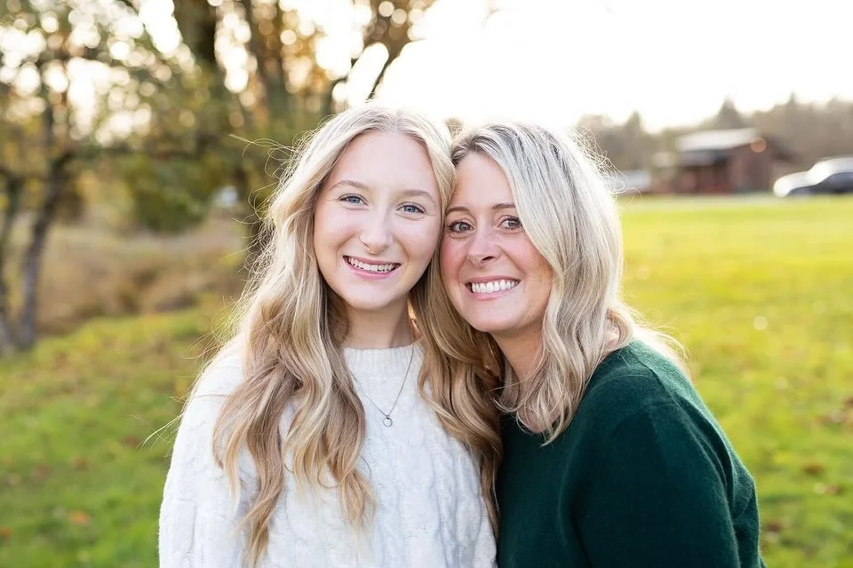 Gahhhhh!! Love all the photos of you two from your session @lenasimpkins!! 😍