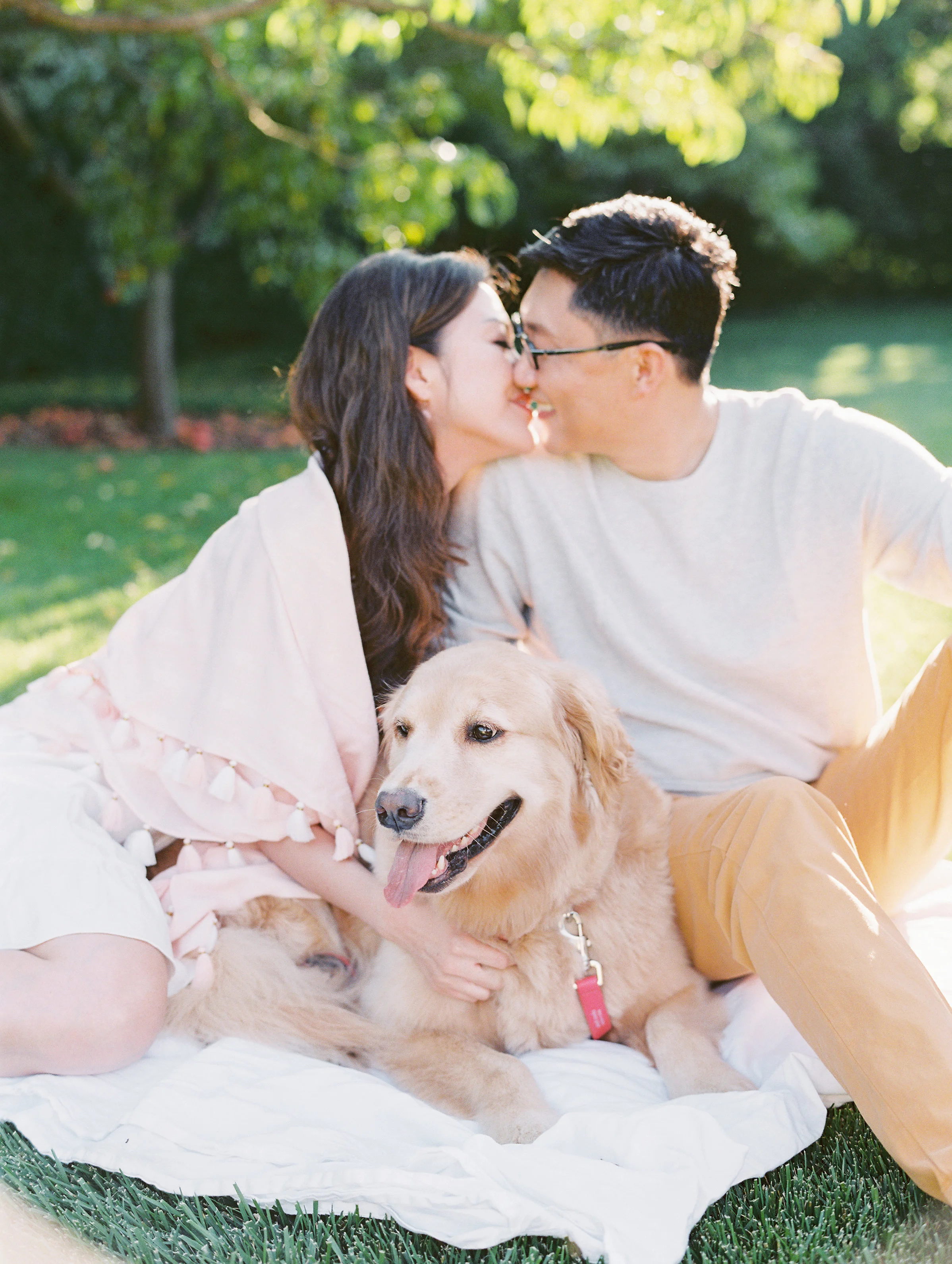 SALLYPINERA_KESTRELPARK_SHELLYANDDENNIS_ENGAGEMENTPHOTOS-276.jpg