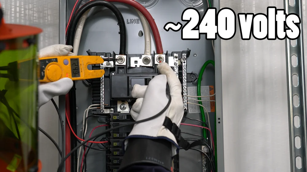 240volts.jpg