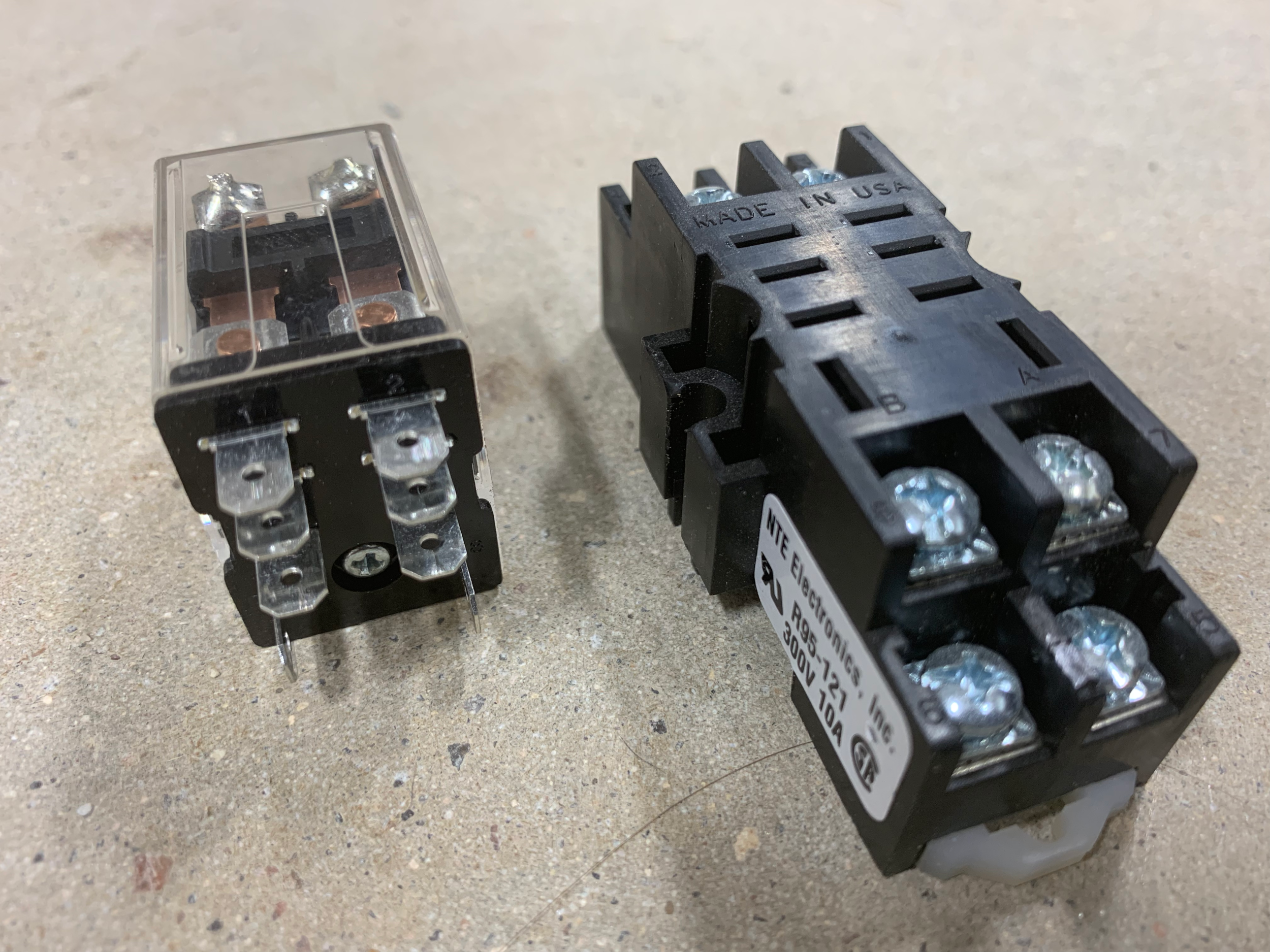 control-relays.png