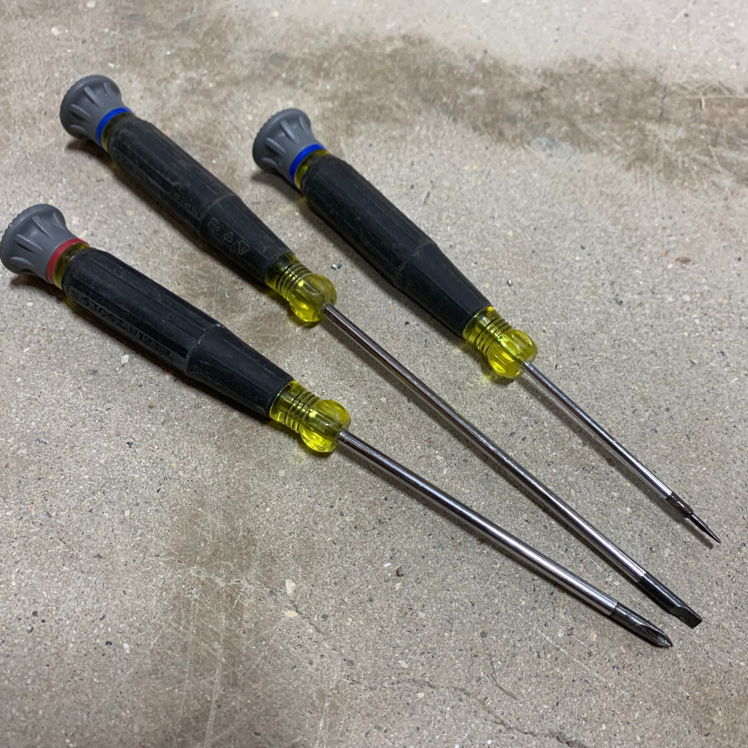 precision-screw-drivers.png