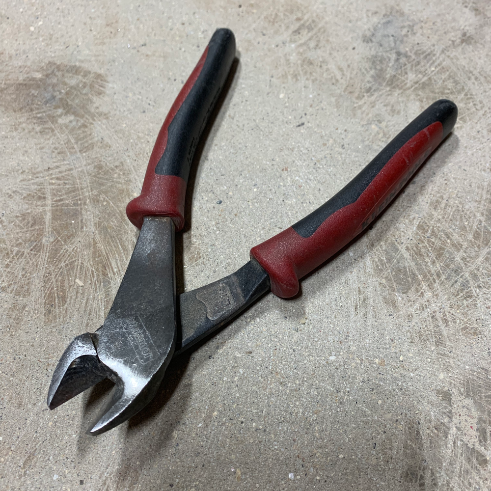 diagonal-cutting-pliers.png