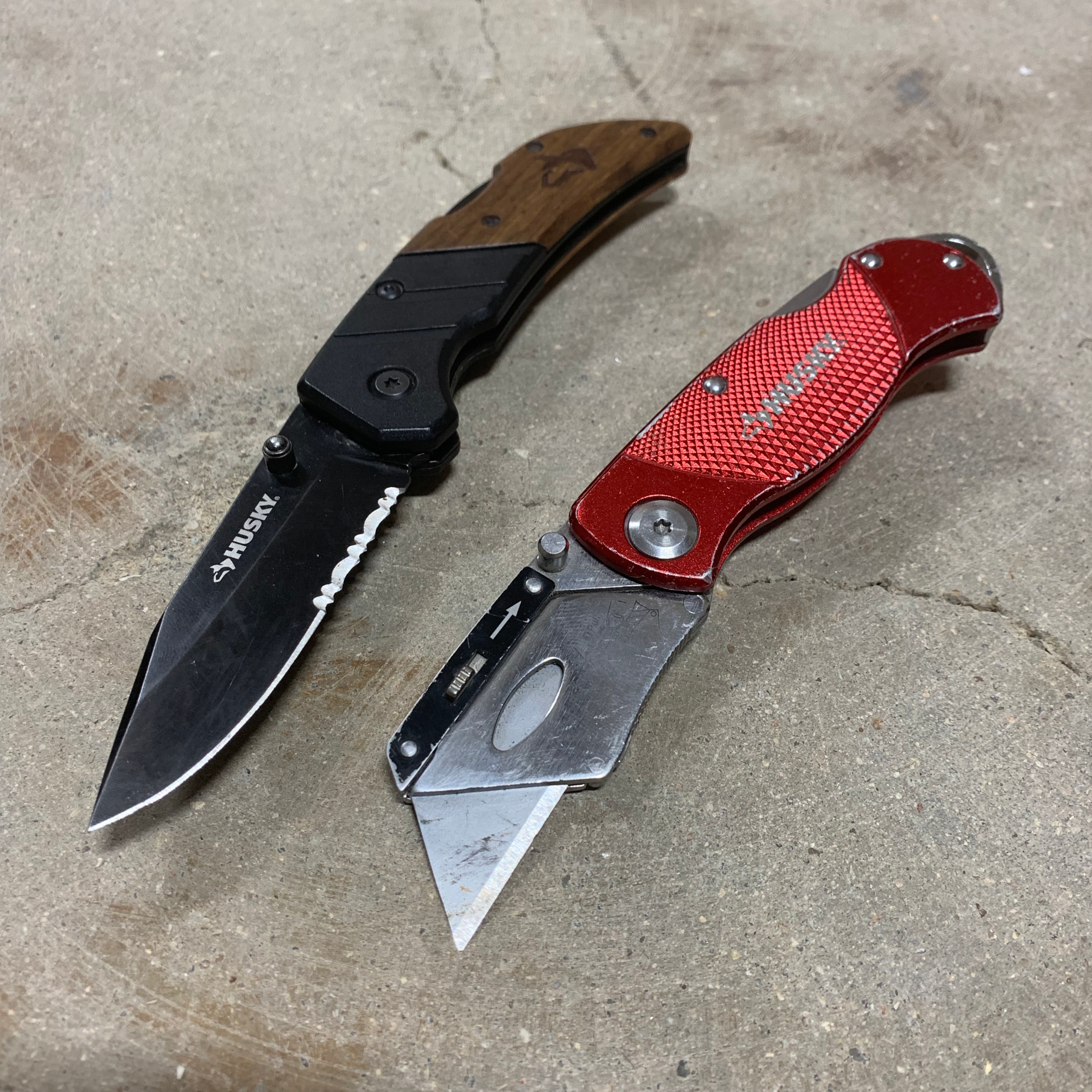 knives.png