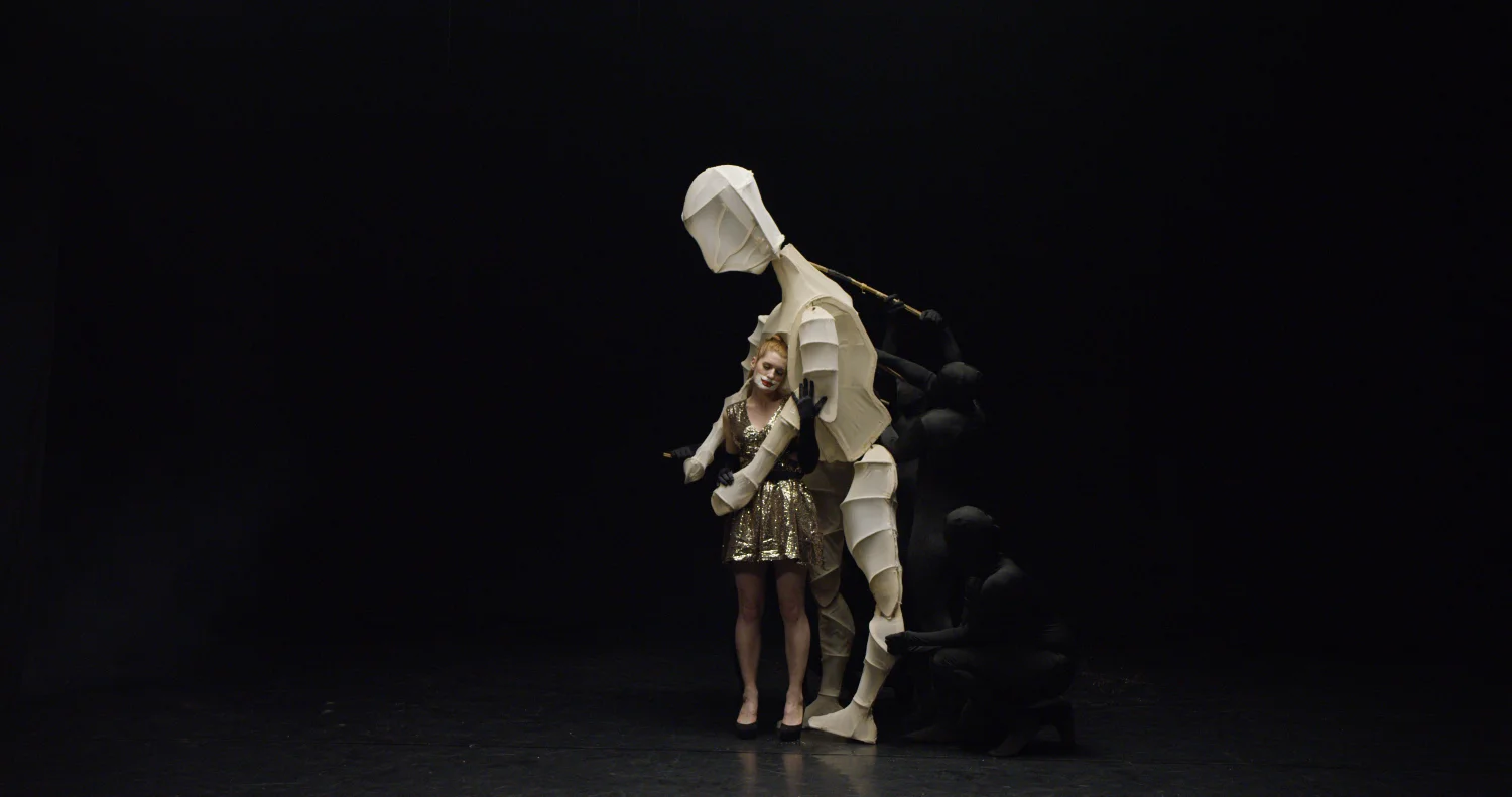 giant_puppet.jpg