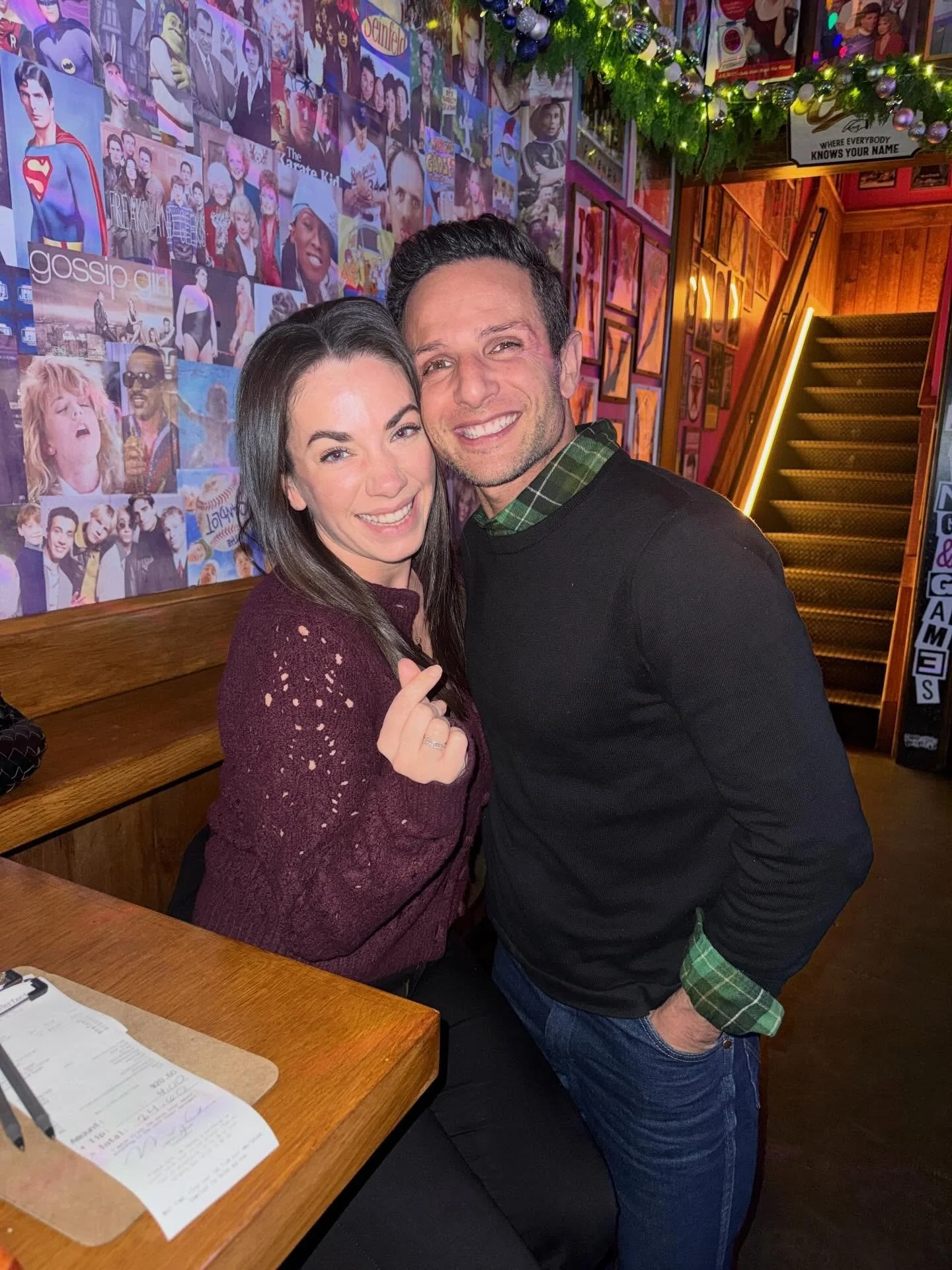 I love a friend happy hour, ESPECIALLY with @megzycampbell ! 😍🥂🏙️