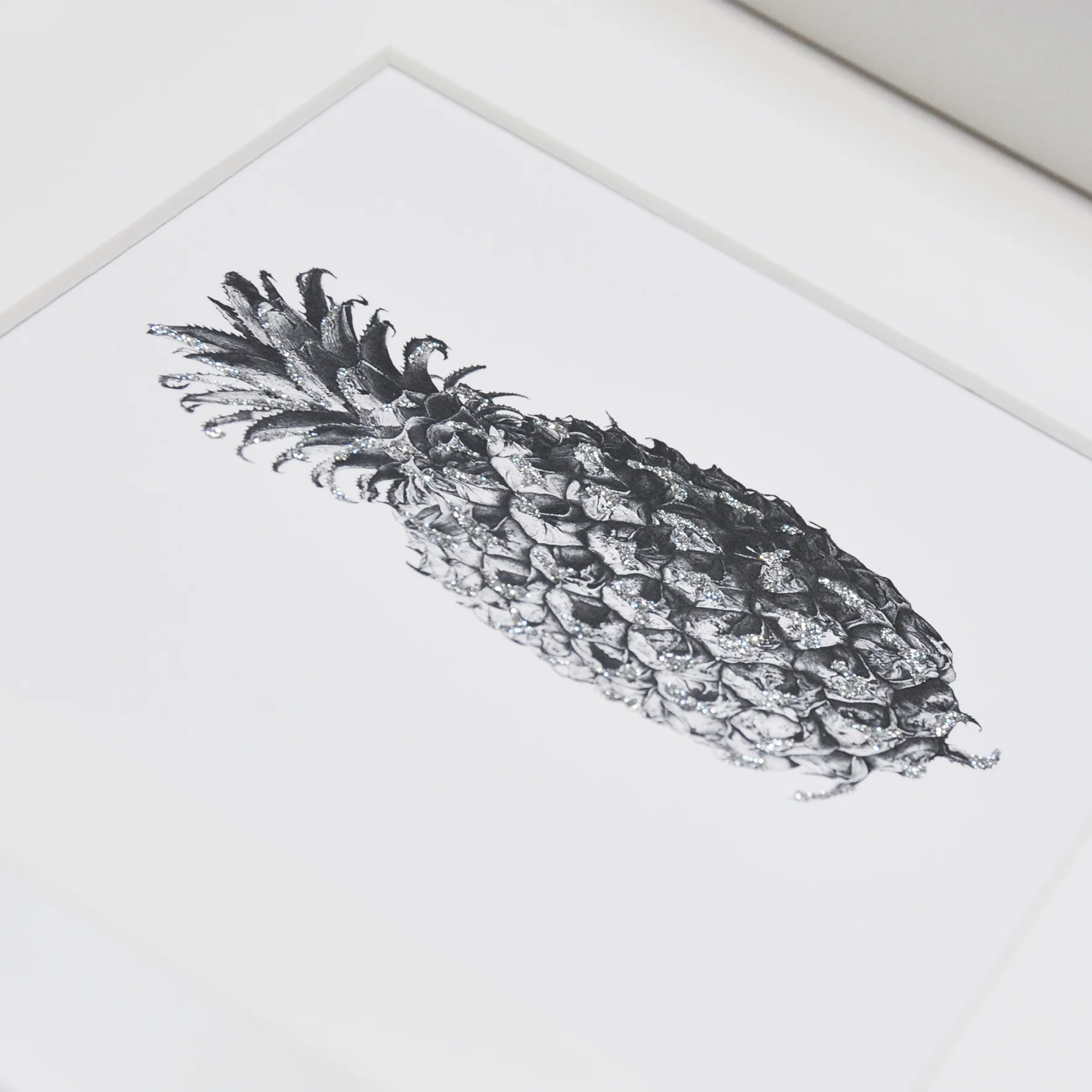 15x15cm300dpi_PineappleGlitter.jpg