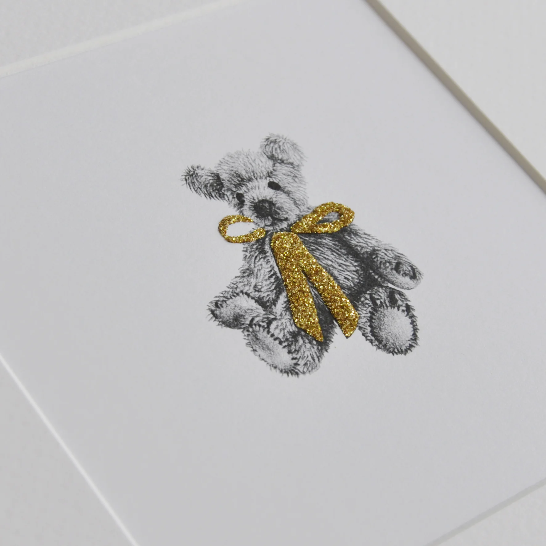 LaleGuralp_Teddy_GoldGlitter_Detail.jpg