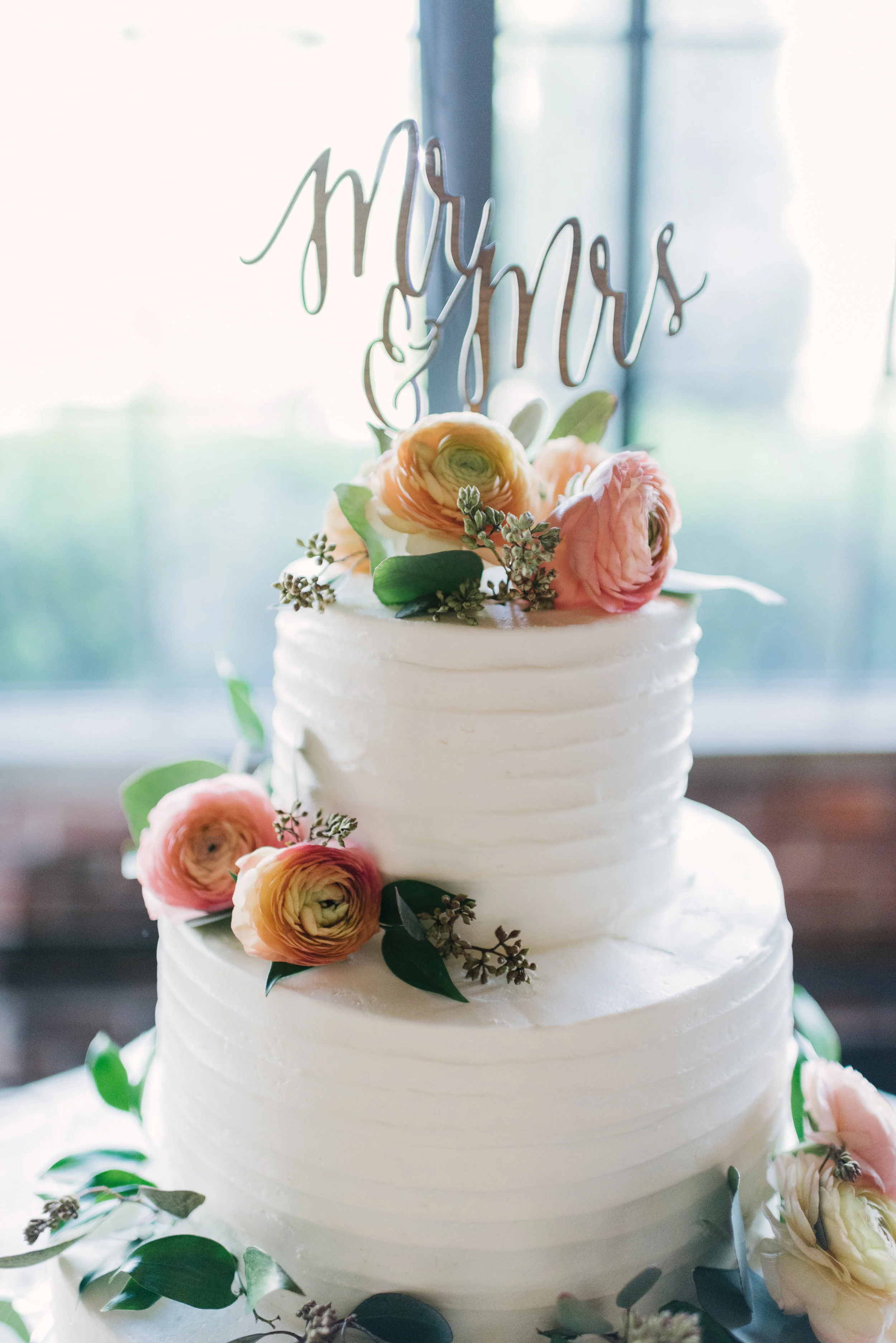 Industrial Modern Atlanta Wedding by Lauren Rae Photography