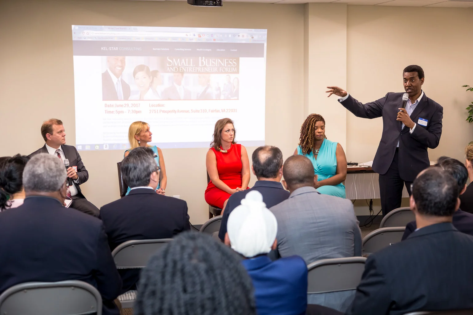 Kelvin moderated and the four panelists shared business advice from the perspective of each of their areas of expertise.