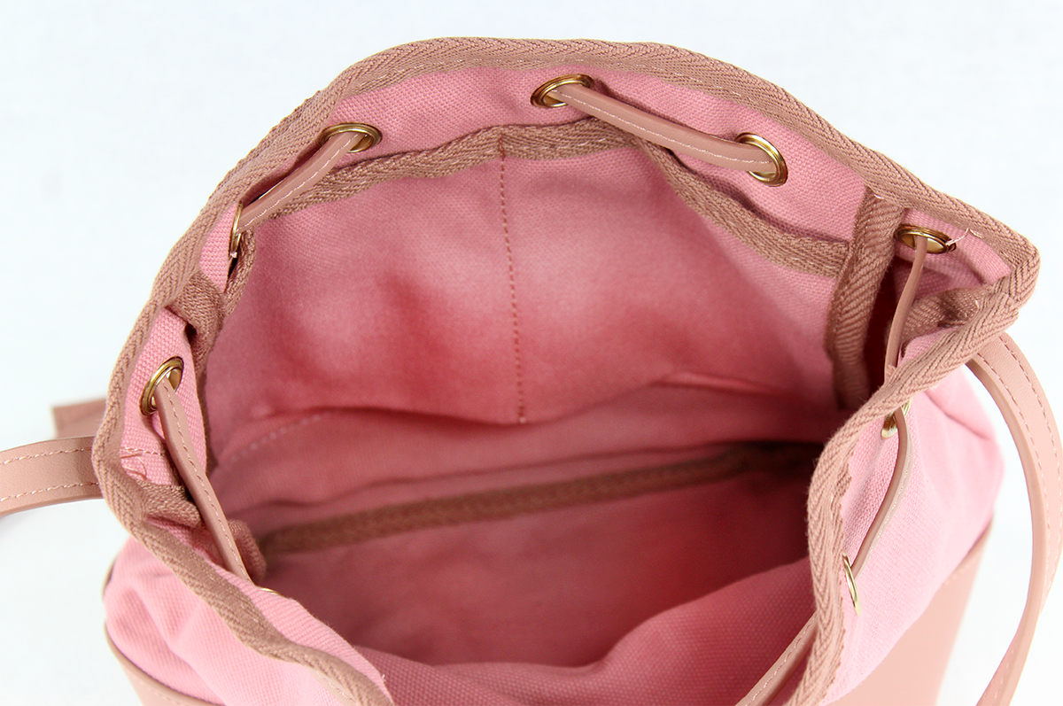 BucketCB_Pink006_61018.png