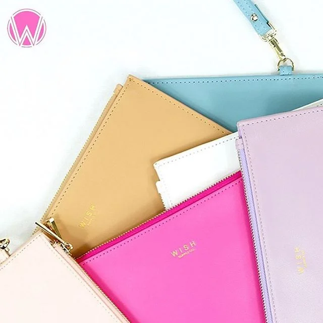 Spring has sprung and these colors have us ready for a warm up! 🌷🌷We foresee sunshine and fresh air in our future, who else agrees?? ☀️✨