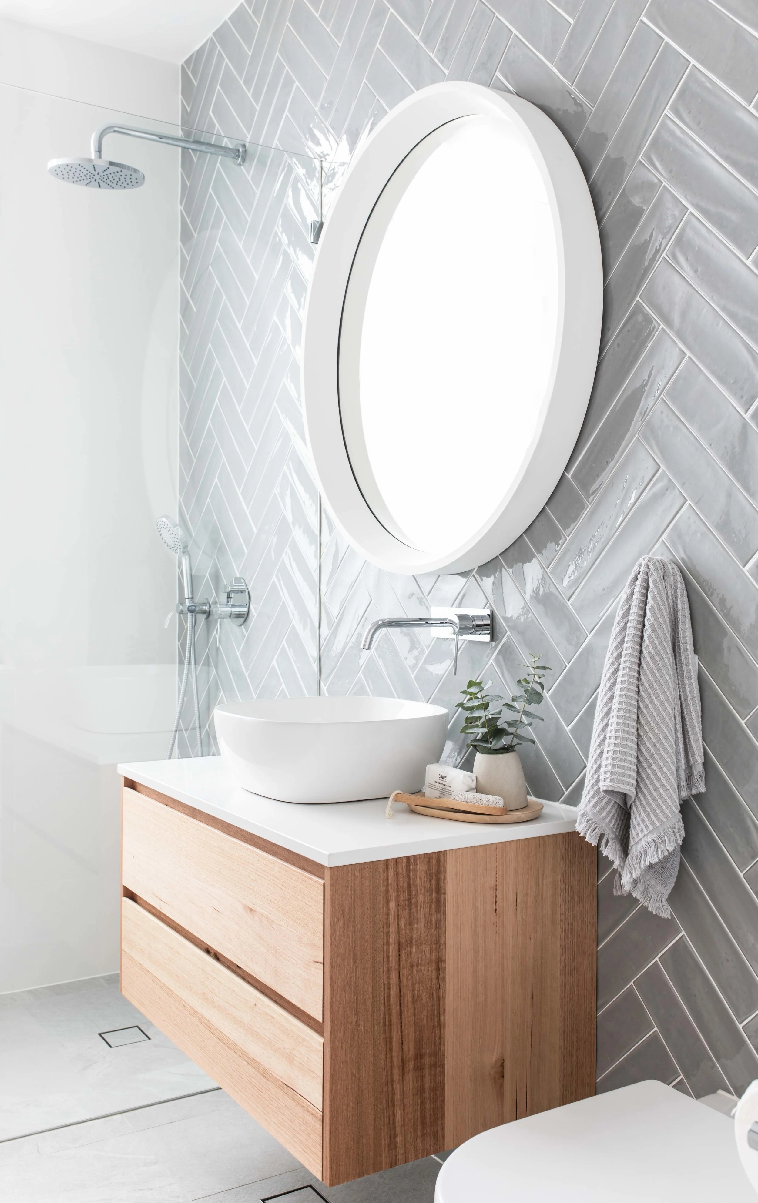 Investment master + ensuite low res-23.jpg