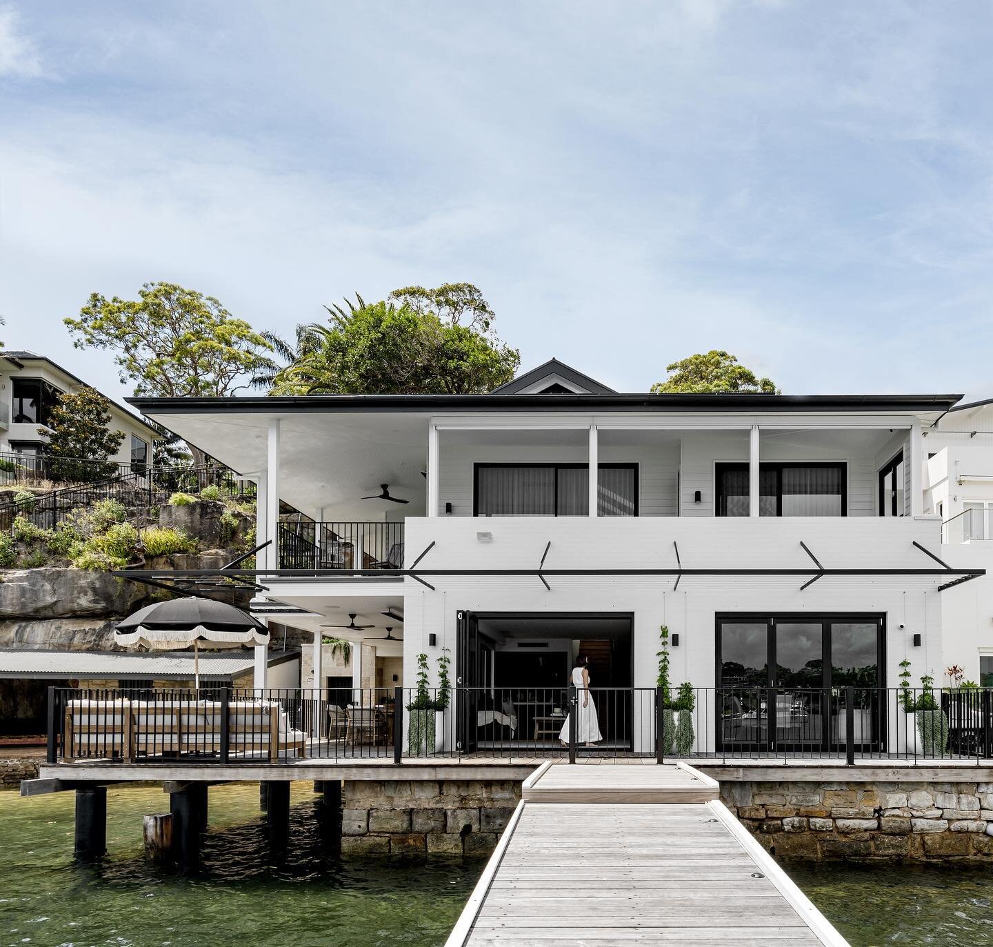 Introducing our newest project, our Burraneer House on the water. We finished this project about a year ago but only got around to shooting it recently&hellip;life gets busy you know! This house literally sits on top of the water, it has its own litt