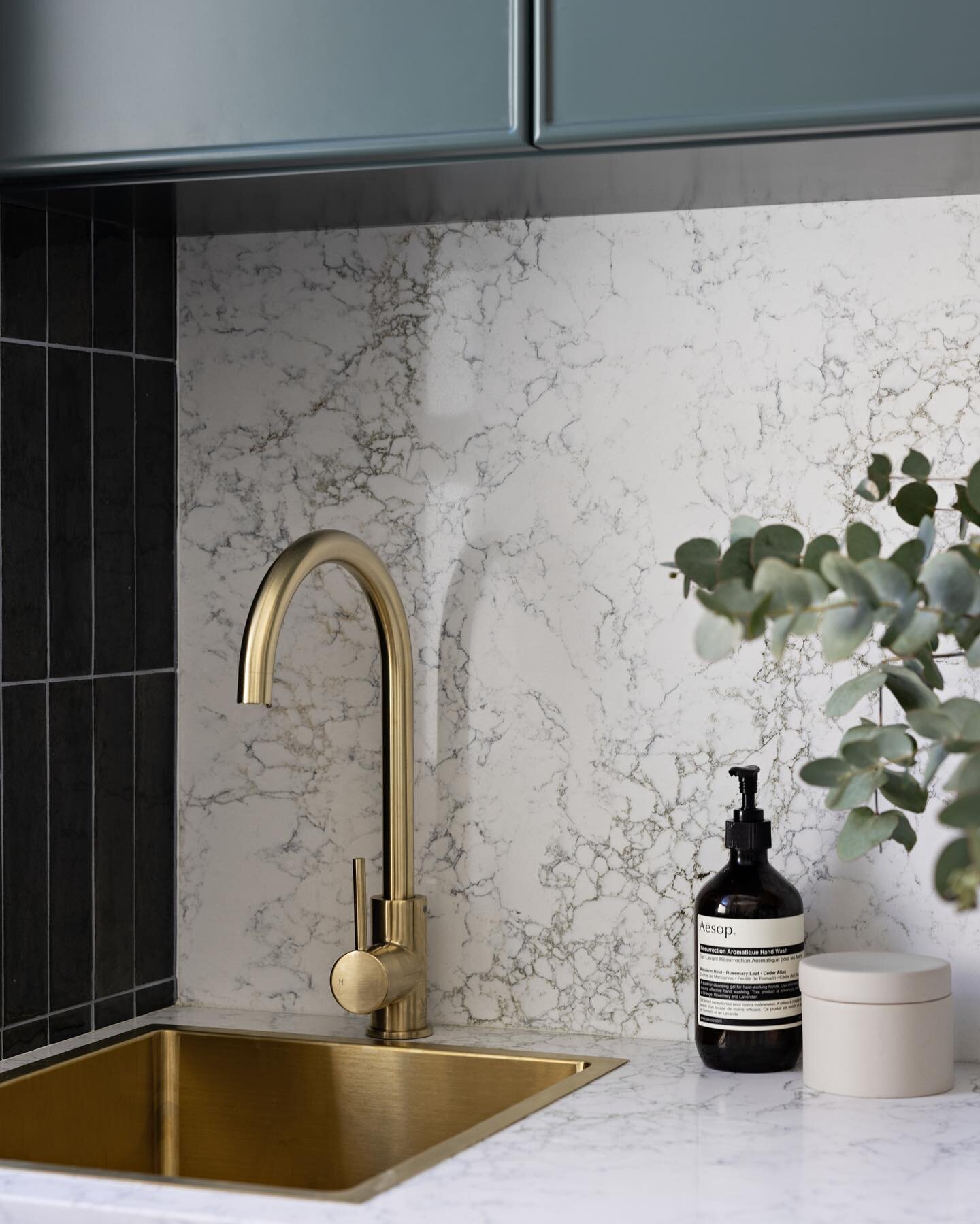 There is always a first time for everything&hellip;and this was the first time we have used a brass sink! The laundry at our Annandale project is by far the most luxe laundry we have ever done; the stone, the rich emerald green joinery, brass tapware