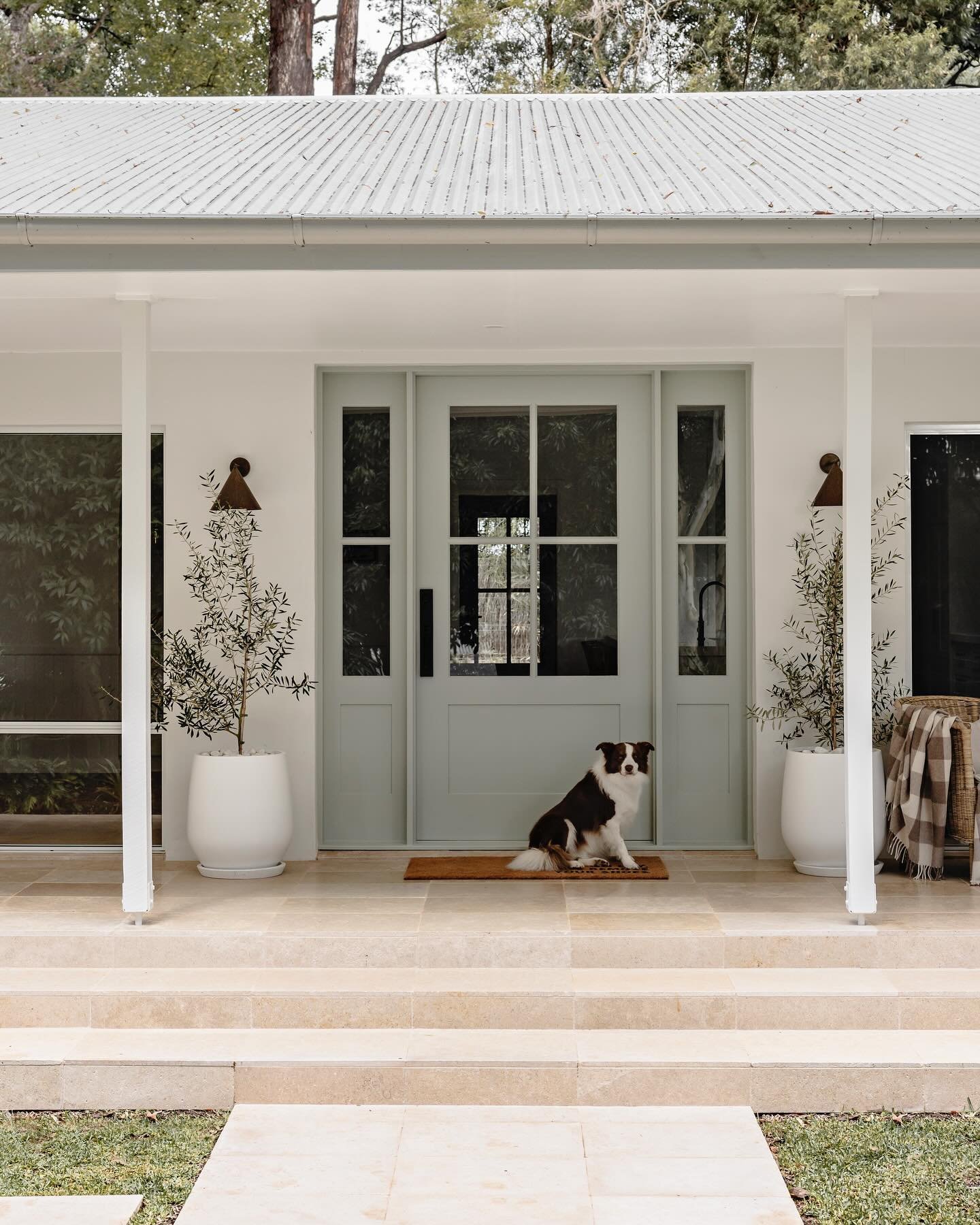 Oh she is so pretty!!! Our dear clients @capebeachhouse worked with us again to renovate their family home in Byron Bay. They raised their three boys in this home, grew and ran two fabulous businesses, moved to the beach and tenanted this house out a